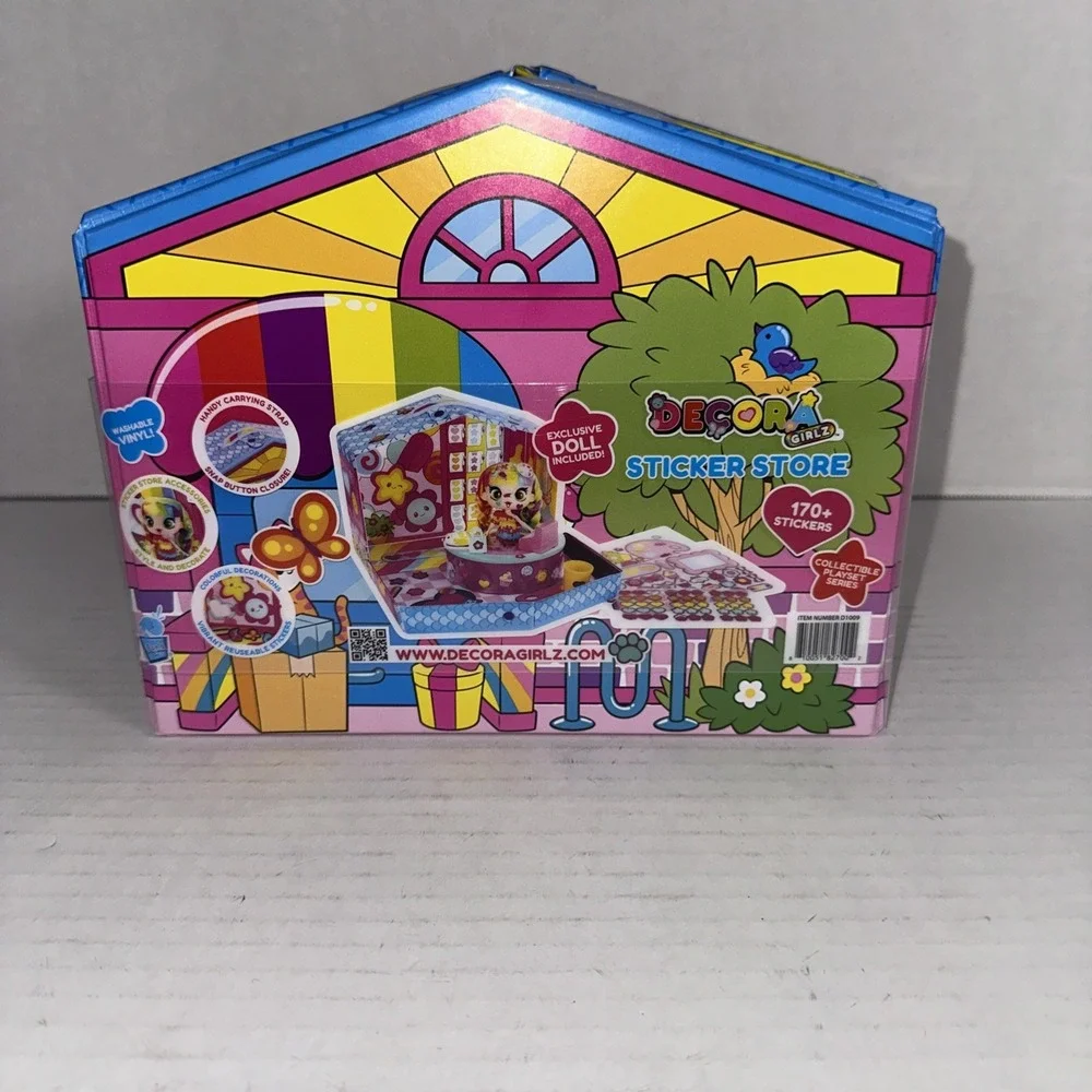 Decora Girlz‎ Sticker Store Playset & Exclusive 5 in. Doll + 170 Stickers & Case
